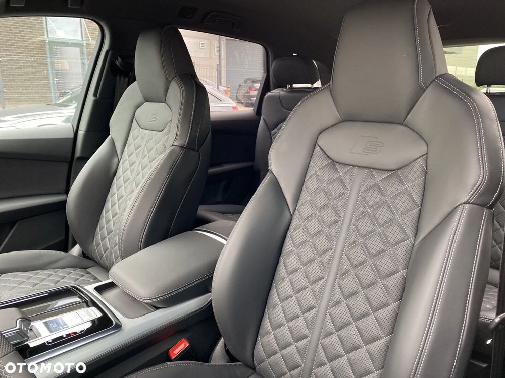 Audi Q7 - 15