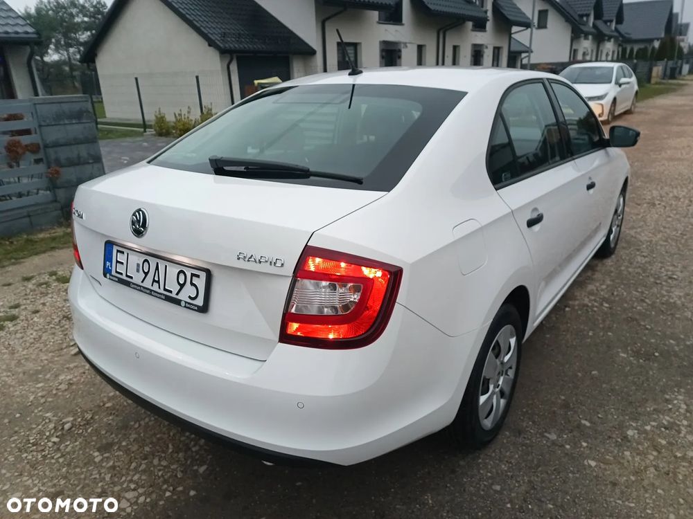Skoda RAPID 1.0 TSI Active - 36
