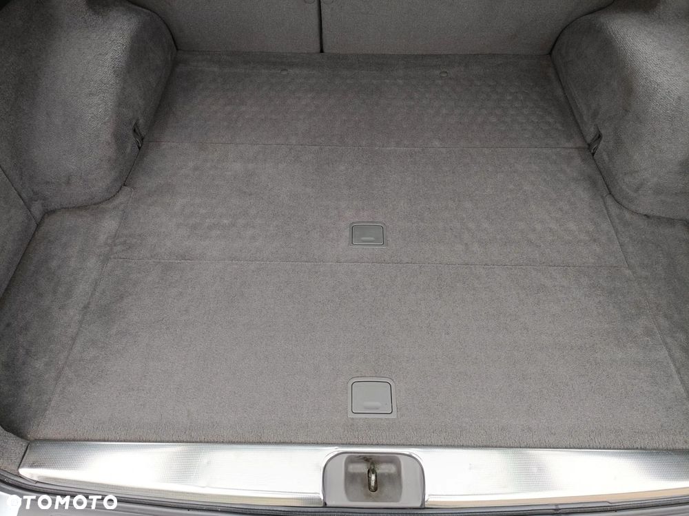 Subaru Outback 3.0 H6 - 27