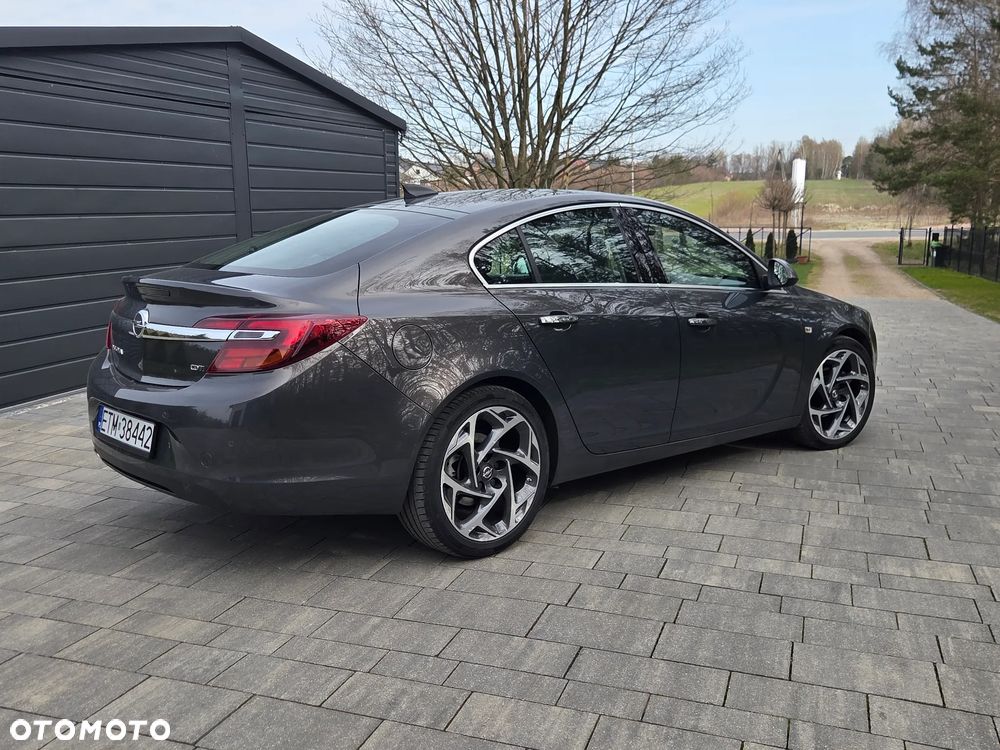 Opel Insignia 2.0 CDTI Executive S&S - 19