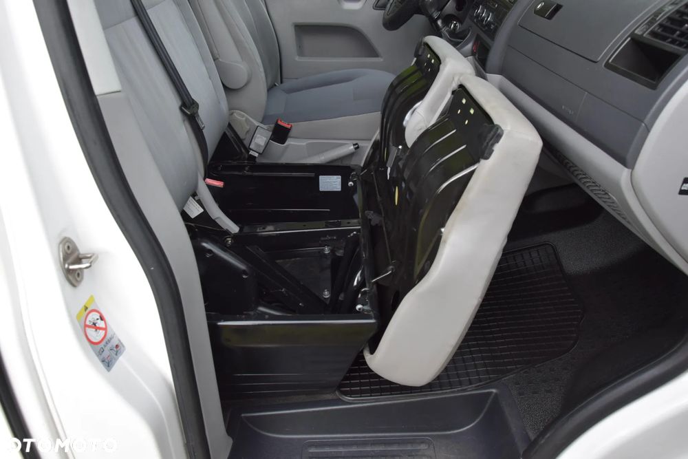 Volkswagen Transporter T5 TDI L1H2 - 22