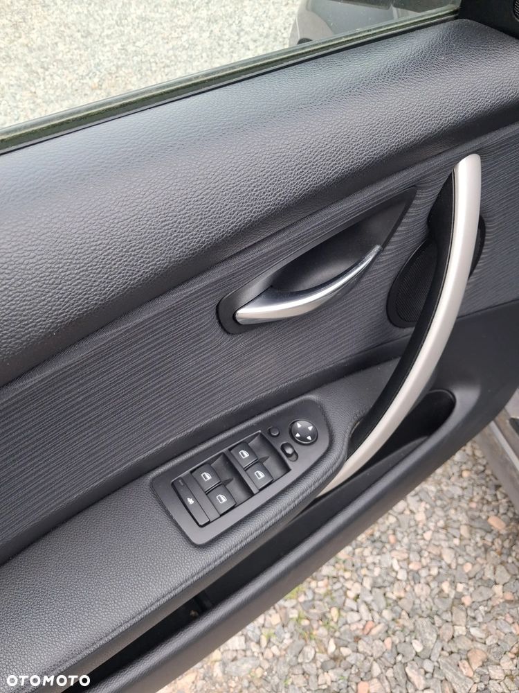 BMW Seria 1 118i - 9