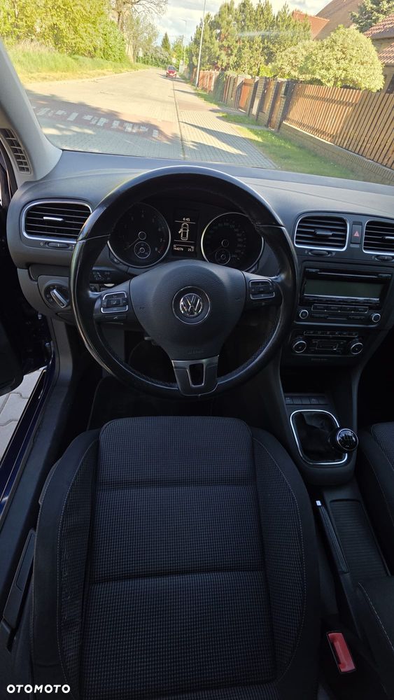 Volkswagen Golf Aktionsmodell 1.8 T Comfortline - 11