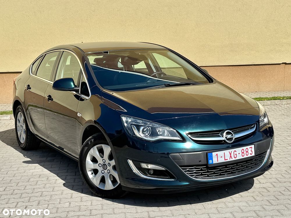 Opel Astra 1.7 CDTI Cosmo - 23
