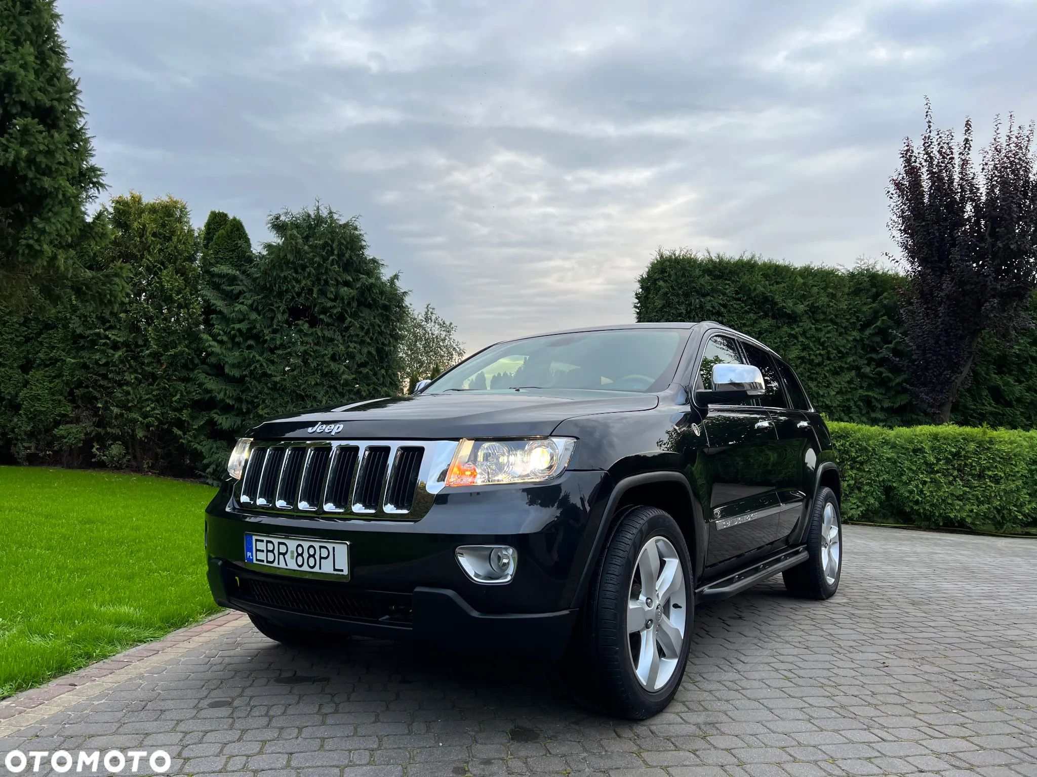 Jeep Grand Cherokee 5.7 V8 HEMI Overland