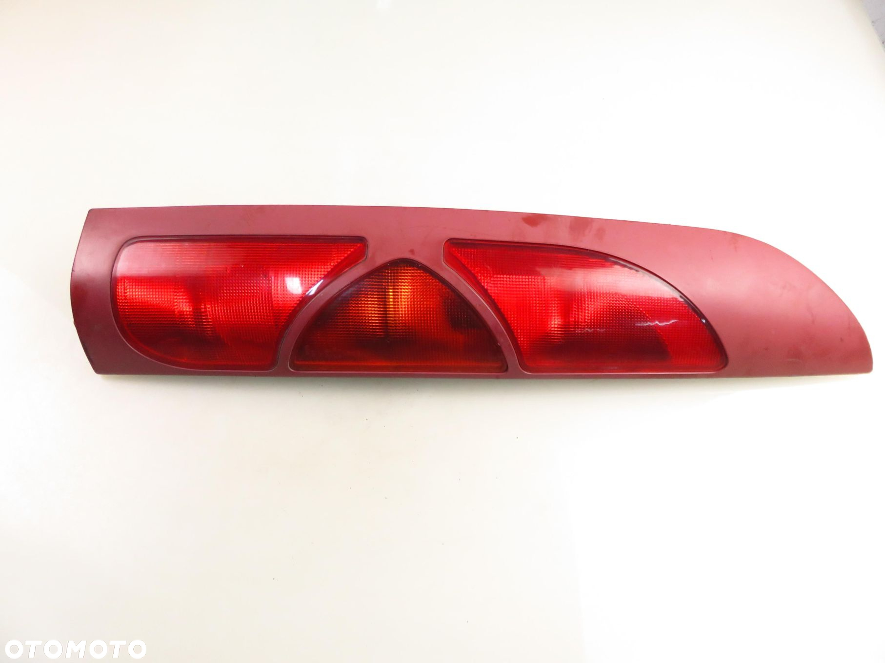 LAMPA LEWA TYLNA RENAULT KANGOO I 7700308715 - 2