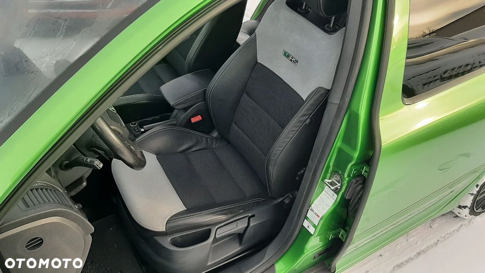 Skoda Octavia 2.0 TSI DSG RS - 12