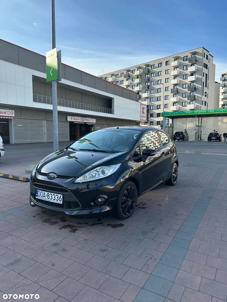 Ford Fiesta 1.4 Champions Edition - 9