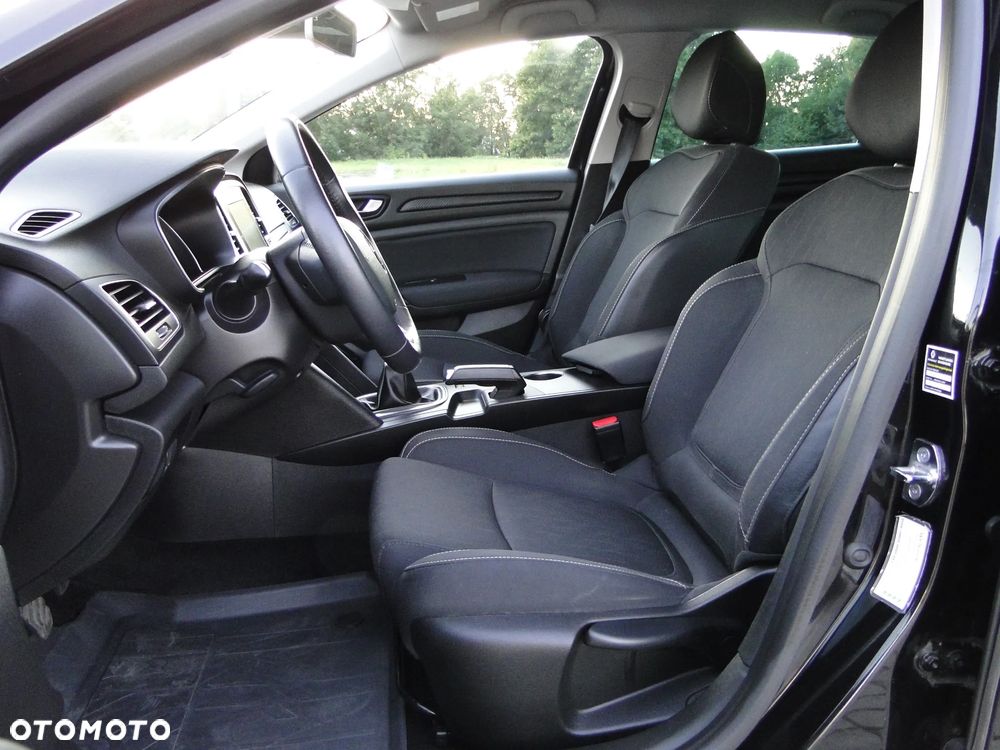 Renault Megane 1.2 Energy TCe Limited 2018 - 11