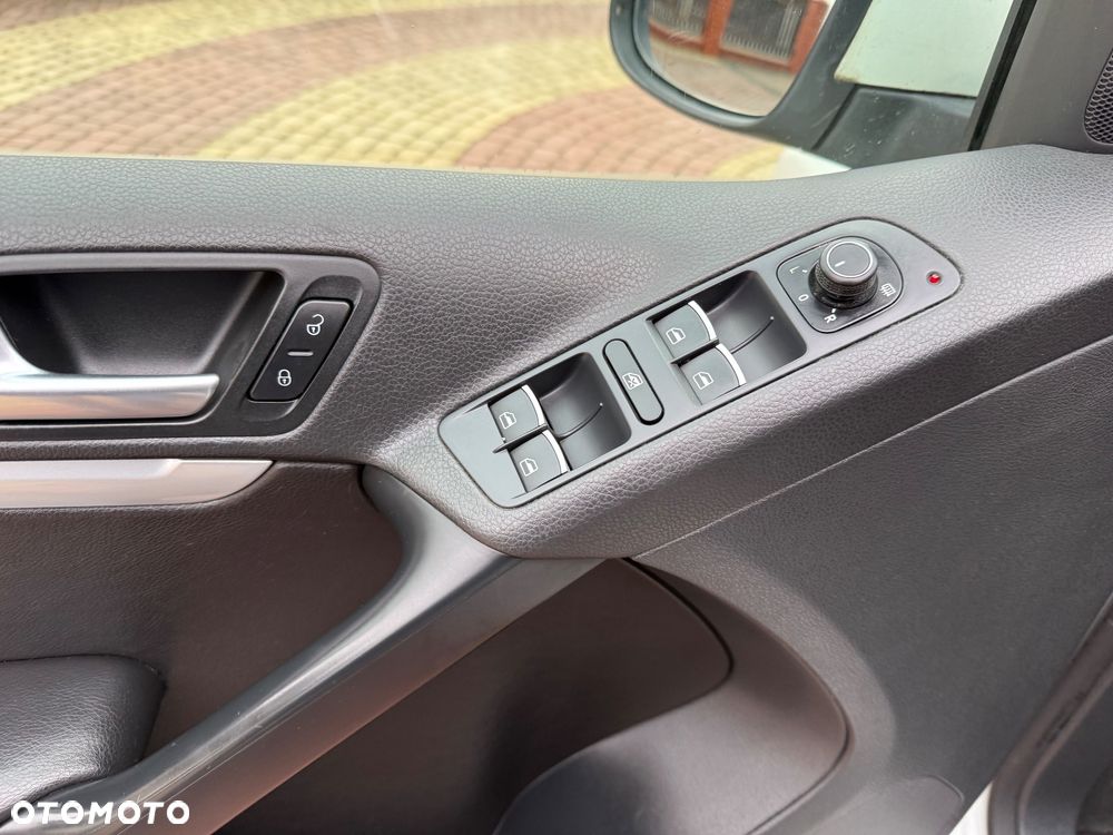 Volkswagen Tiguan 2.0 TDI SCR 4MOTION BlueMotion Technology DSG Track & Style - 14