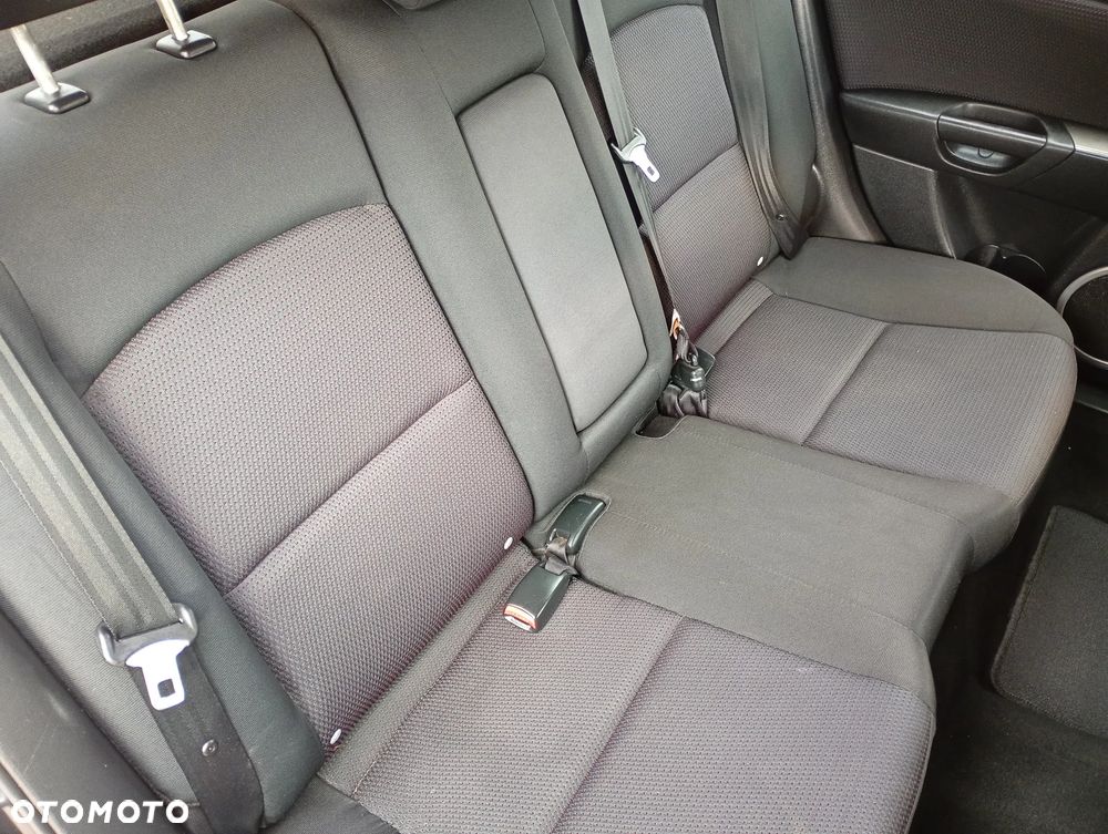 Mazda 3 - 6