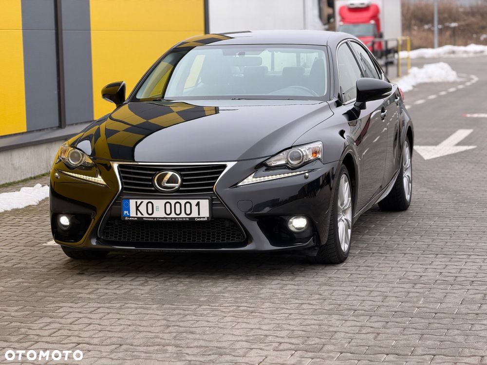 Lexus IS 200t Elegance - 2