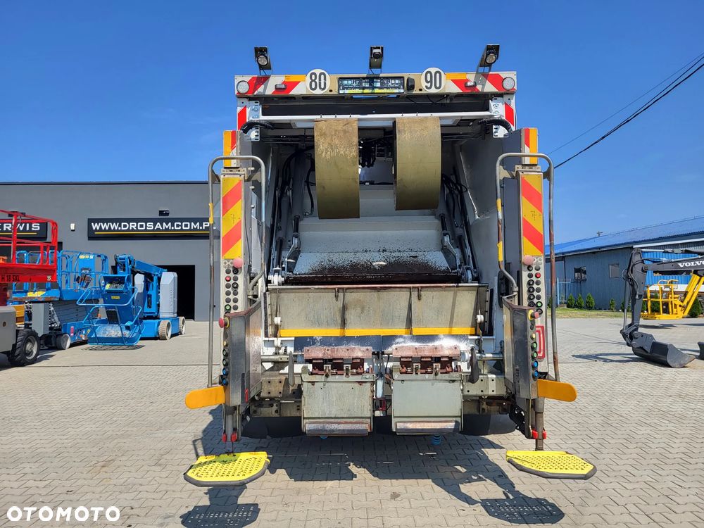 Renault D26 Wide - 7