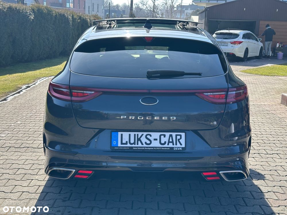 Kia ProCeed 1.6 T-GDI GT - 6