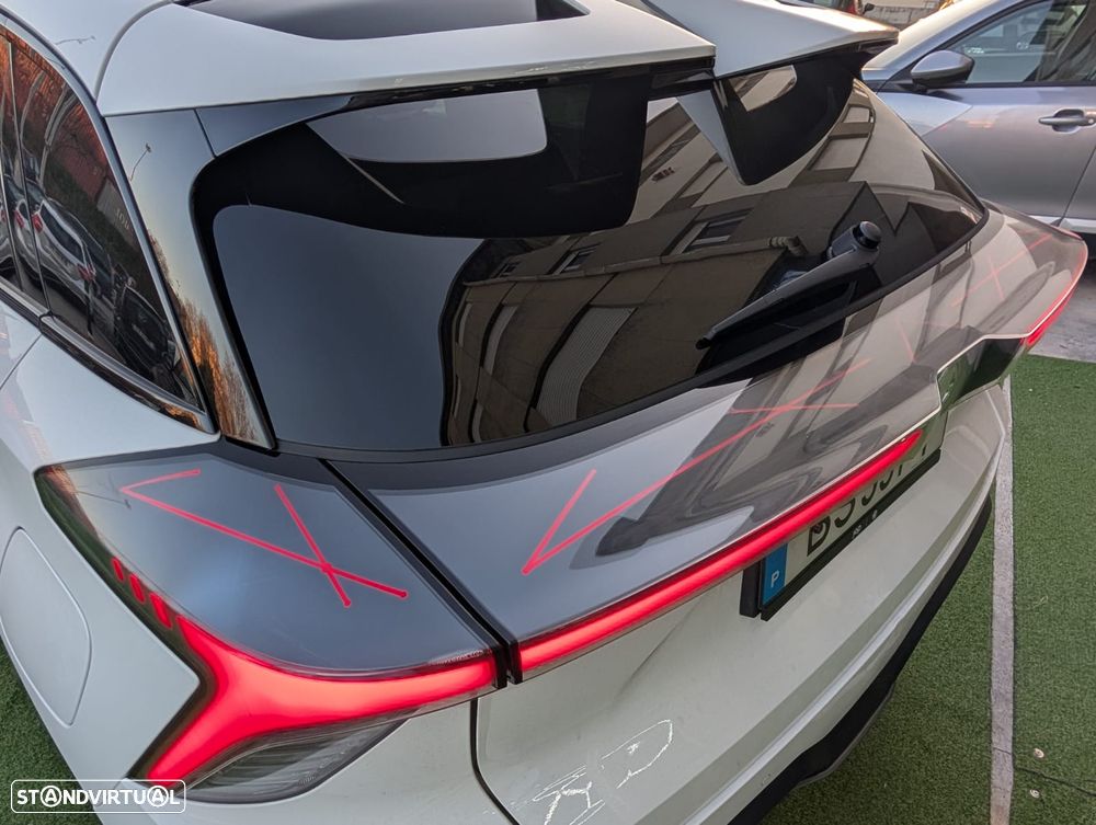 MG MG4 77 kWh Extended Range Luxury - 19