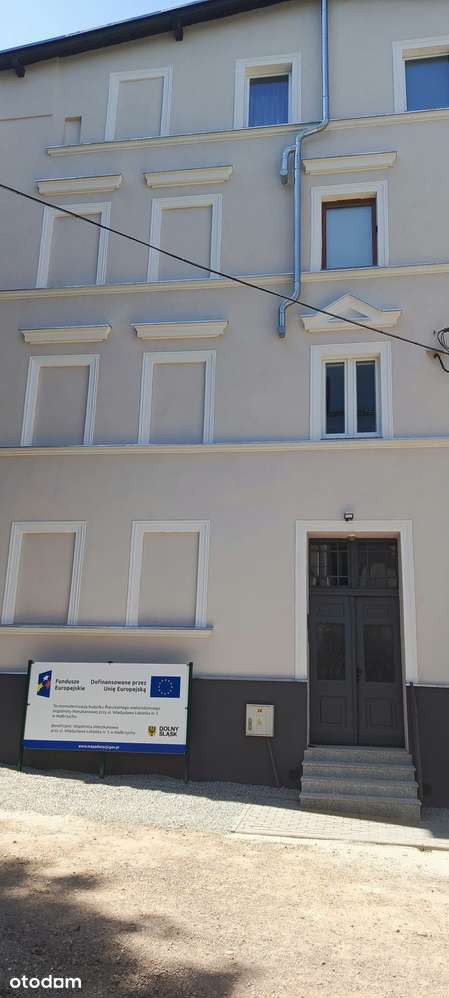 Kamienica po termomodernizacji, mieszkanie w zielonej okolicy