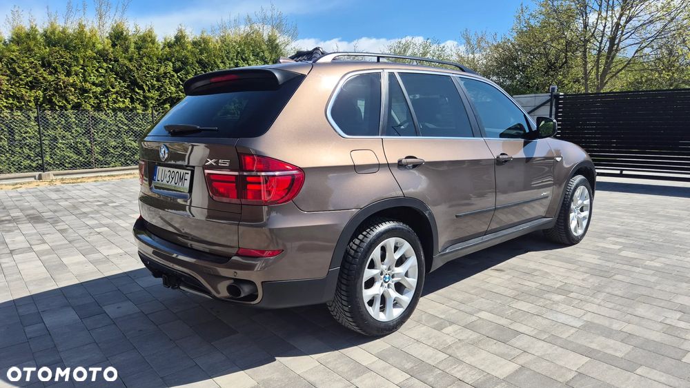 BMW X5 xDrive35i Edition Exclusive - 7