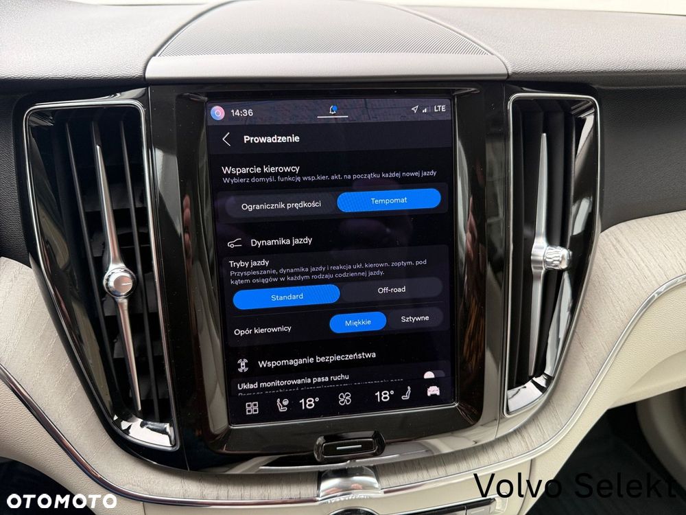 Volvo XC 60 - 22