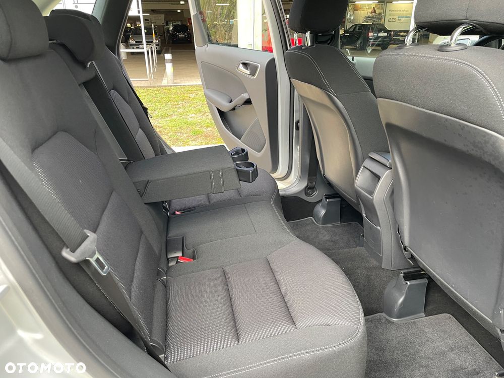 Mercedes-Benz Klasa B 180 (BlueEFFICIENCY) - 21