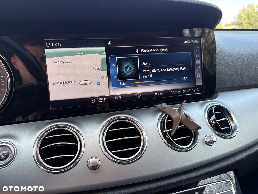 Mercedes-Benz Klasa E 300 de 9G-TRONIC Exclusive - 24