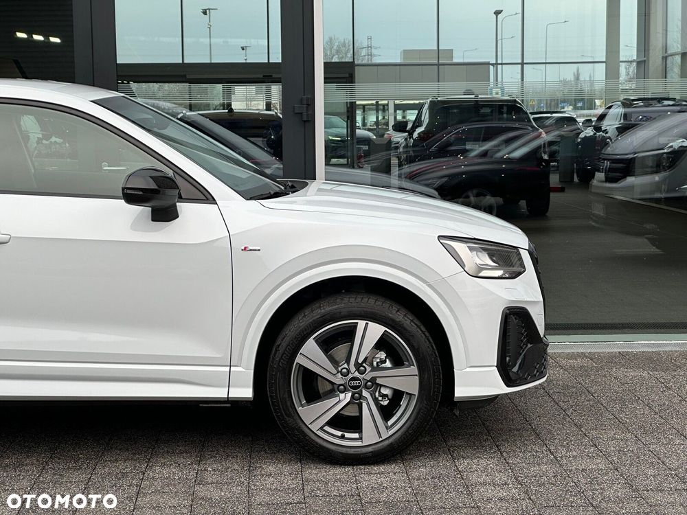Audi Q2 - 5