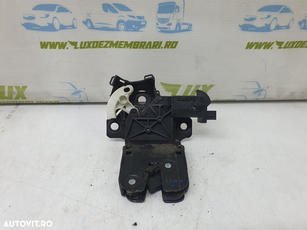 Broasca portbagaj 8p4827505b Audi Q7 4L - 2