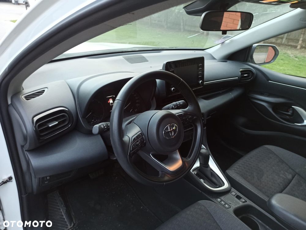 Toyota Yaris 1.5 VVT-i Comfort - 12