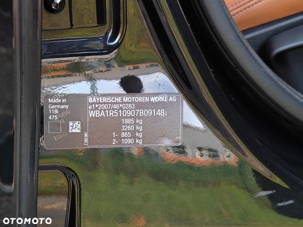 BMW Seria 1 118i Edition M Sport Shadow - 33