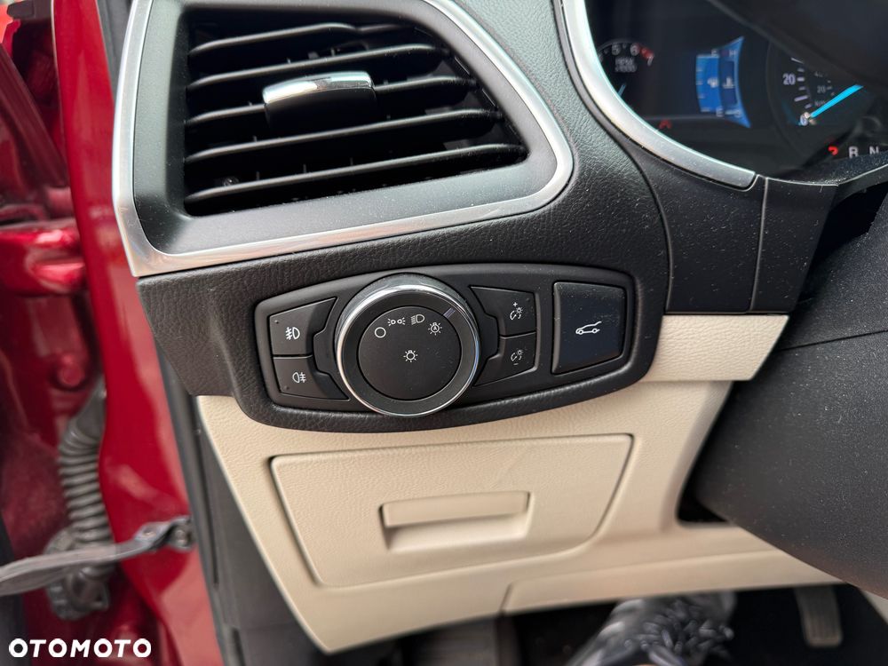 Ford Edge - 6