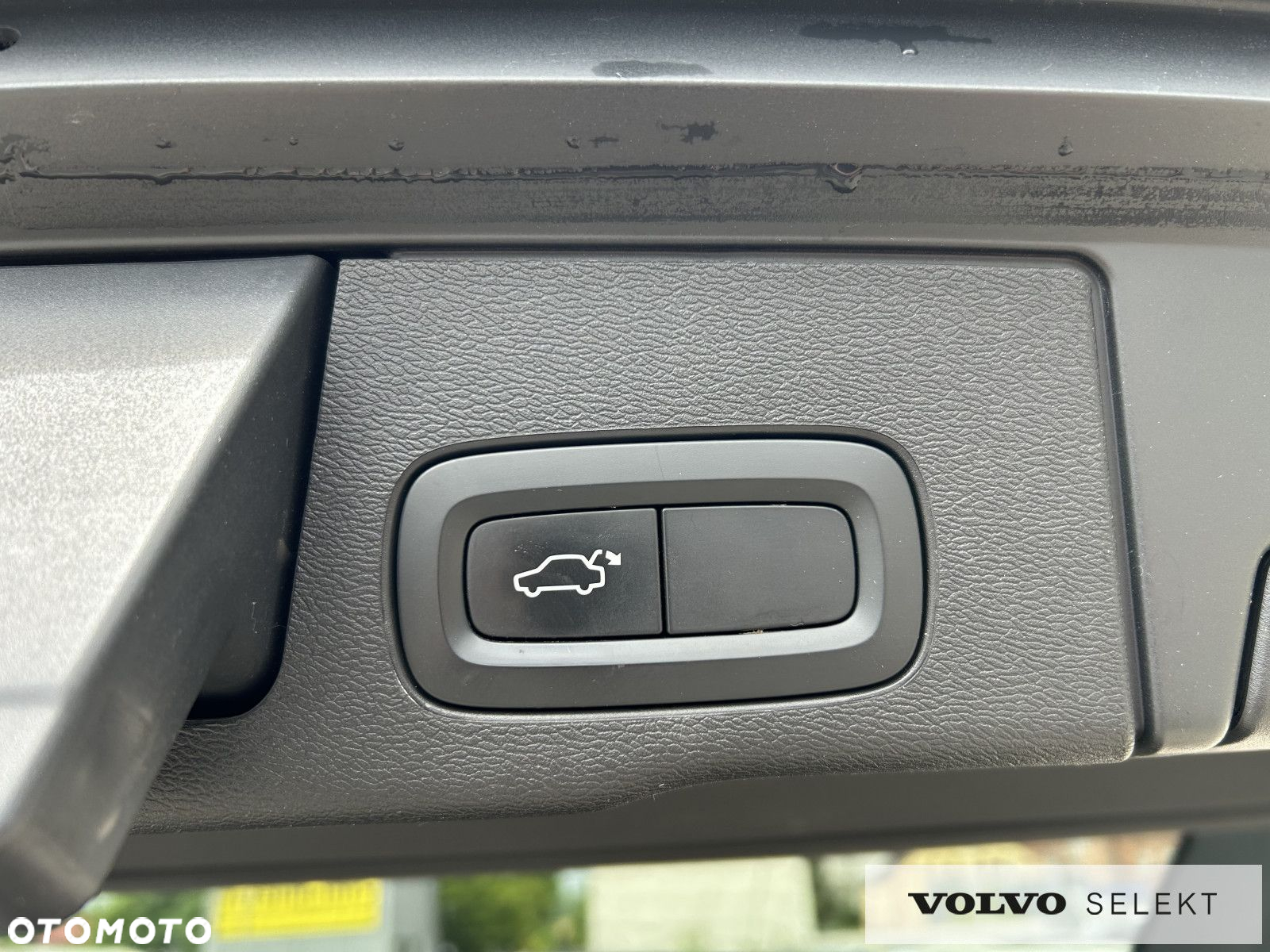 Volvo XC 60 - 30