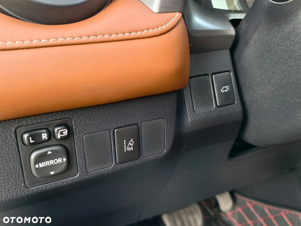 Toyota RAV4 Hybrid Prestige 4x4 - 32