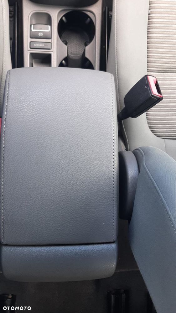 Seat Alhambra 2.0 TDI DPF Ecomotive - 32