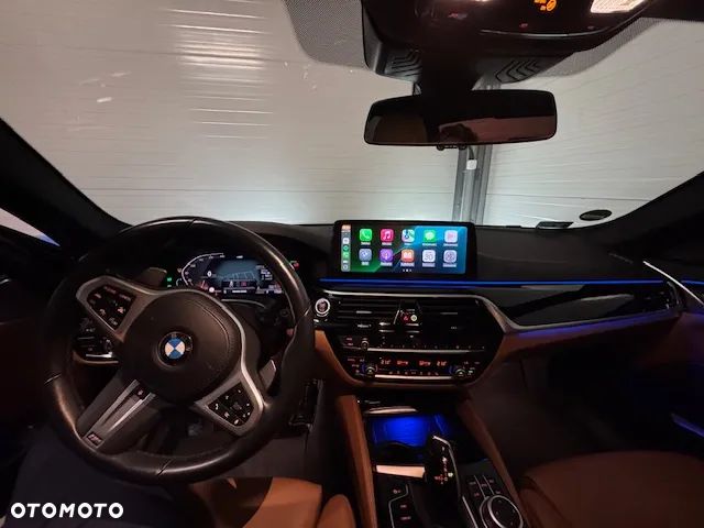 BMW Seria 5 530i xDrive mHEV M Sport sport - 15