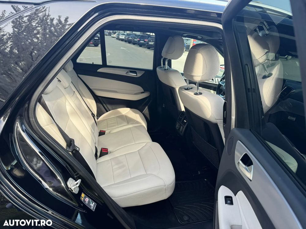 Mercedes-Benz GLE 450 AMG 4Matic 9G-TRONIC - 15