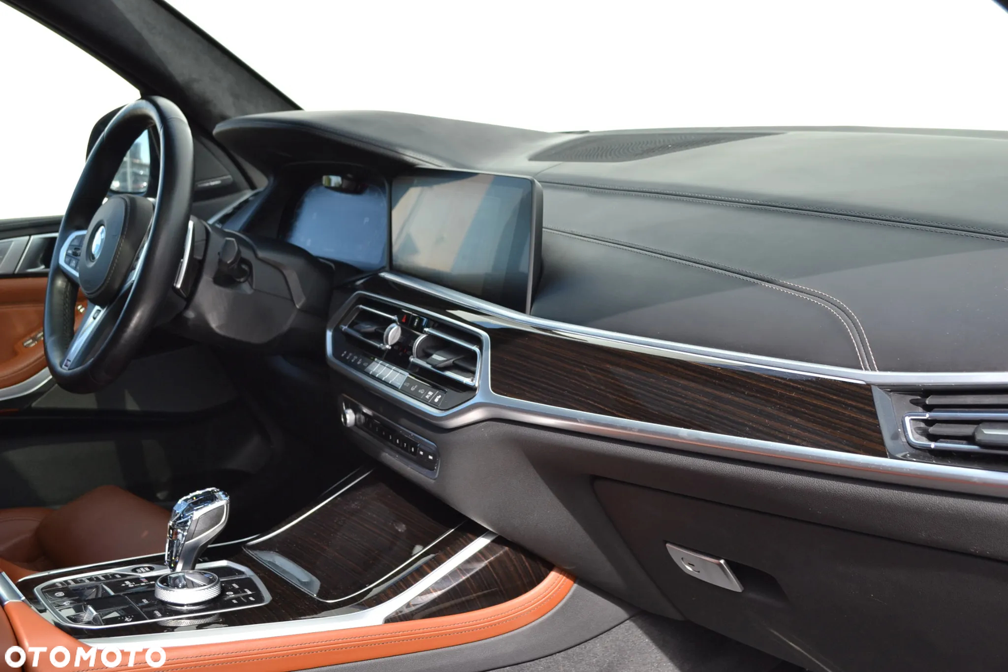 BMW X7 M50i sport - 12