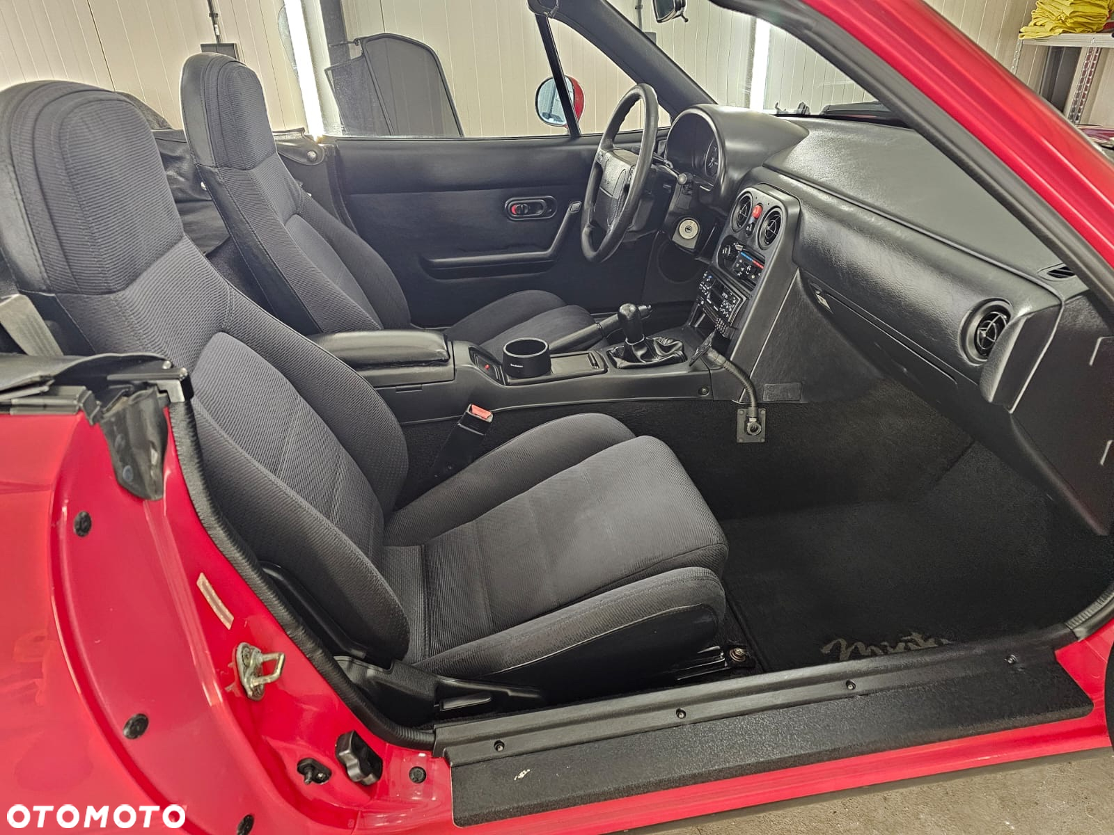 Mazda MX-5 1.6 - 12