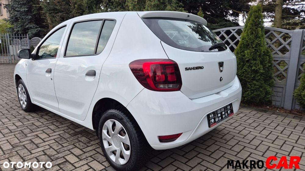 Dacia Sandero - 2