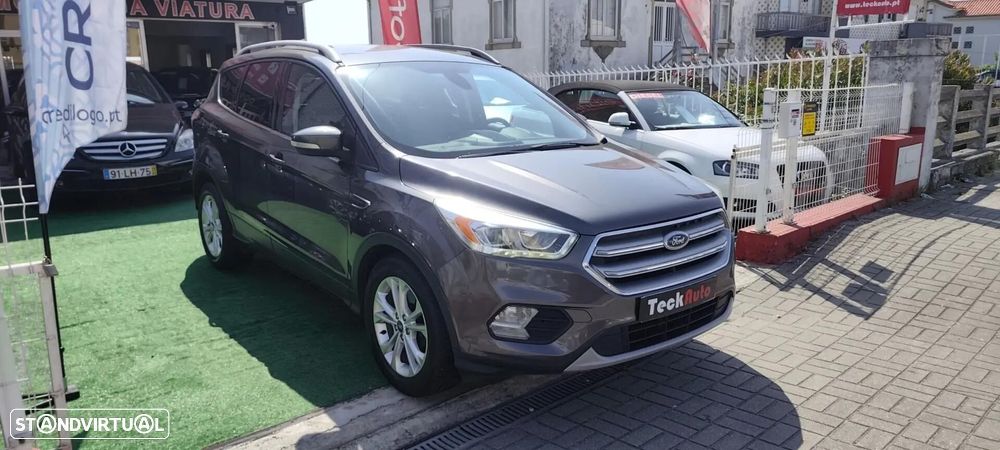 Ford Kuga 1.5 TDCi EcoBlue Titanium