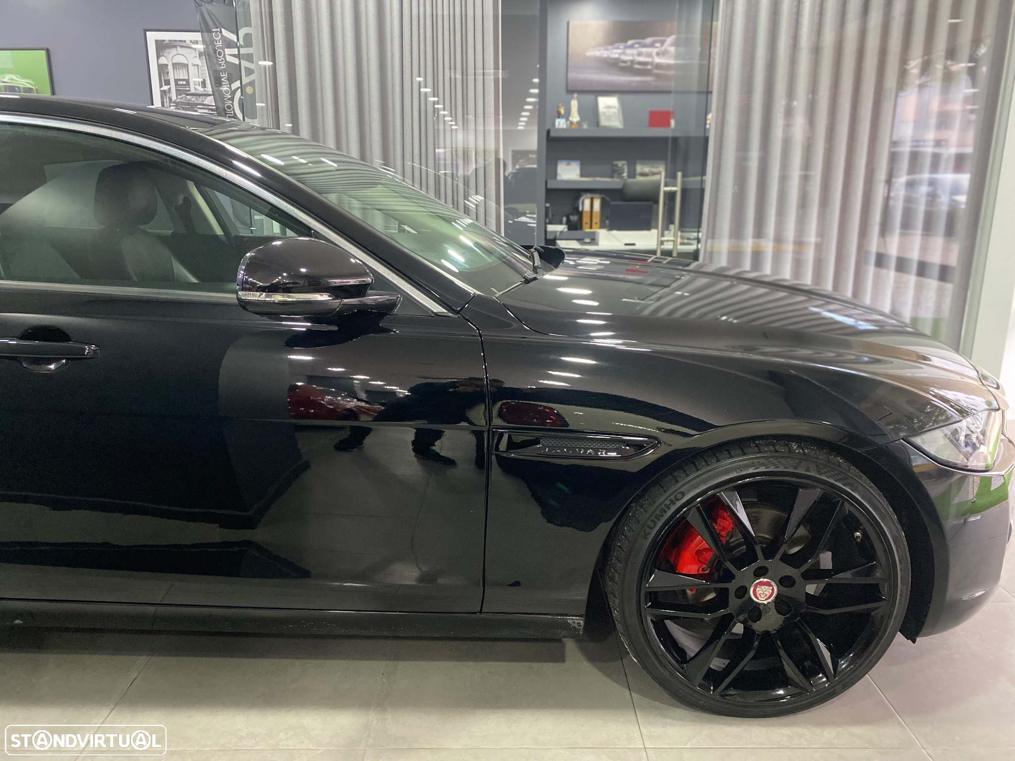 Jaguar XE 2.0 D Portfolio Aut. - 21