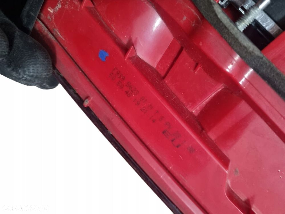 ALFA ROMEO 159 05-11 KOMBI LAMPA PRAWY TYŁ PRAWA TYLNA PT W KLAPĘ EU - 4