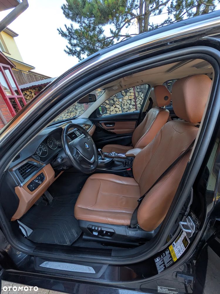 BMW Seria 3 328i Luxury Line - 23