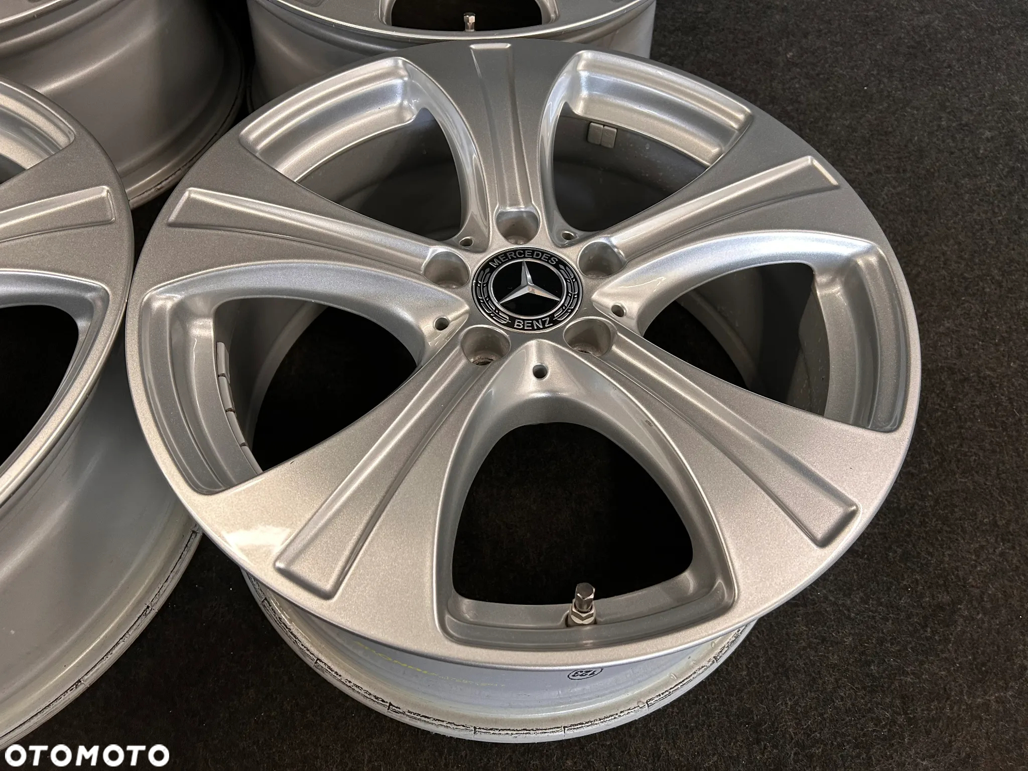 Alufelgi Mercedes GLC X253, GLA, C-Klasa W205, E-Klasa W213, W212 18 cali 5x112 4szt. Ładne z czujnikami! - 12
