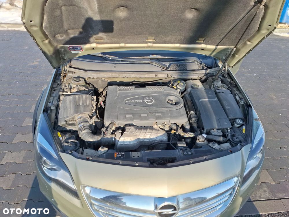 Opel Insignia CT 2.0 CDTI 4x4 S&S - 11