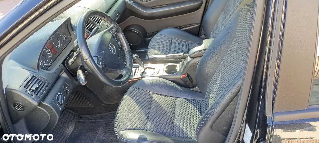 Mercedes-Benz Klasa A 200 CDI Autotronic Avantgarde - 8