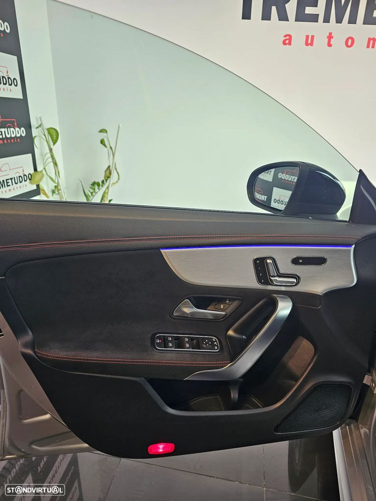 Mercedes-Benz CLA 180 7G-DCT AMG Line - 24