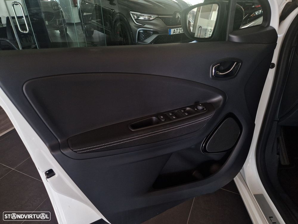 Renault Zoe (c/ Bateria) Limited 40 - 16