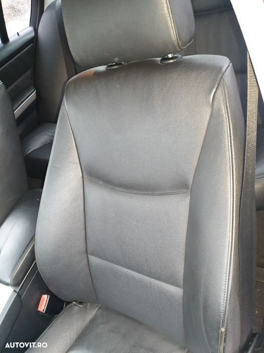 Interior Bmw Seria 3 E90 - 4
