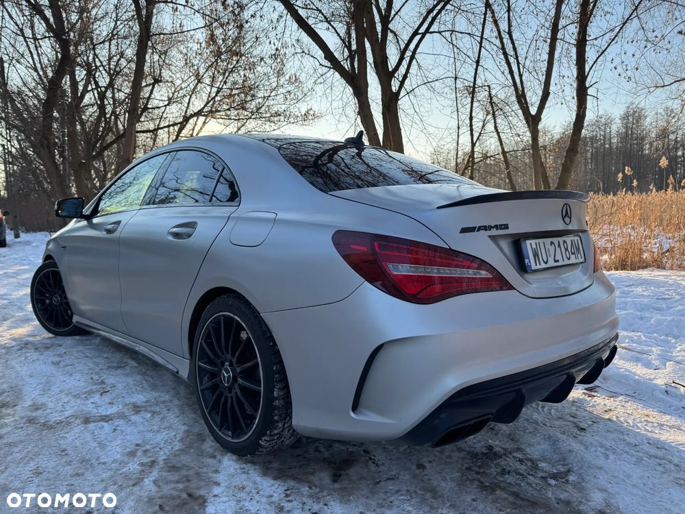 Mercedes-Benz CLA - 4