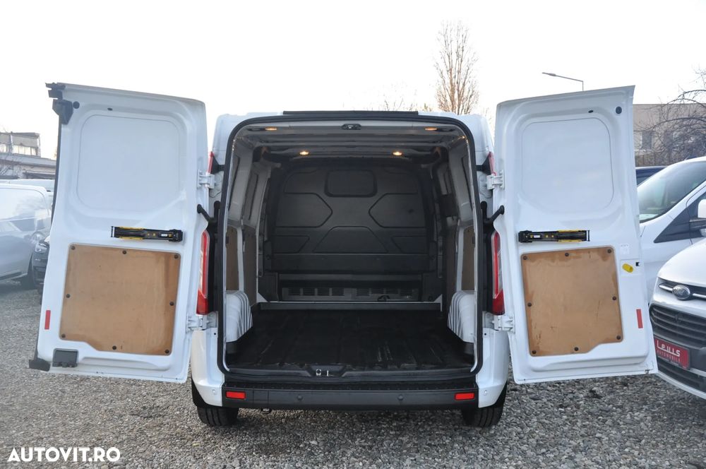 Ford Transit Custom - 7