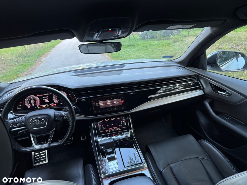 Audi Q8 - 34